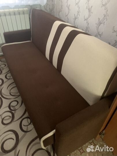 Продаю диван