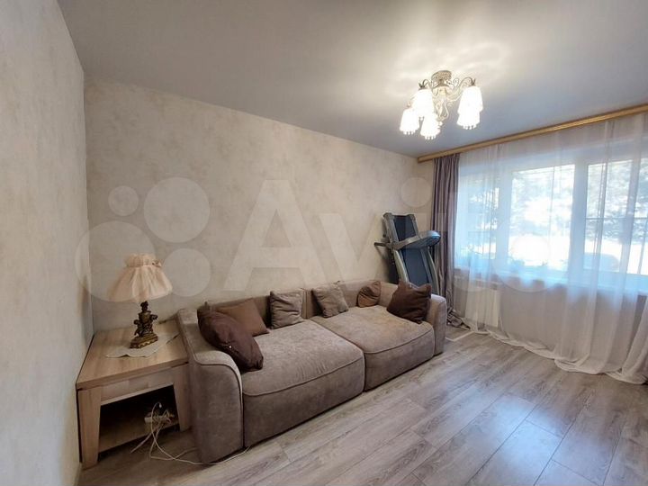 2-к. квартира, 46 м², 1/5 эт.