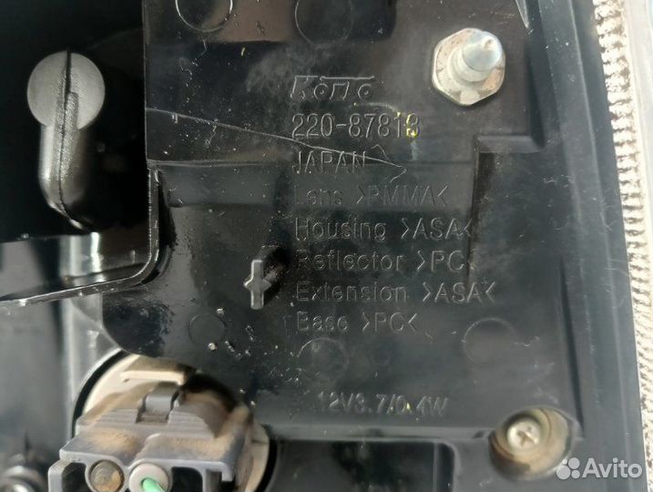 Стоп-сигнал задний левый Mitsubishi Outlander CW5W