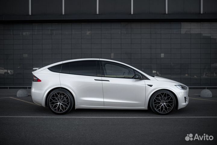 Tesla Model X AT, 2020, 22 500 км