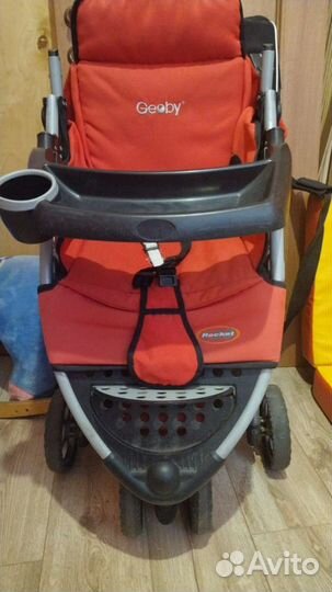 Коляска детская прогулочная