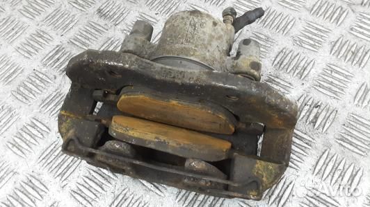 Суппорт тормозной передний правый ford focus 2 (3B