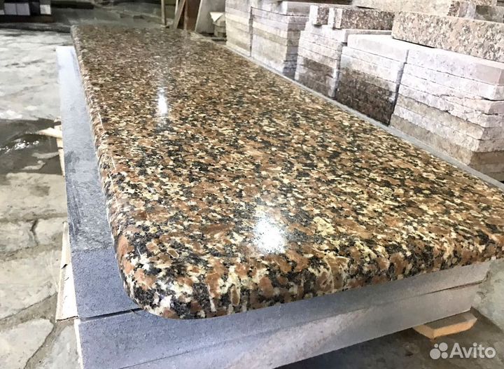 Гранитный подоконник