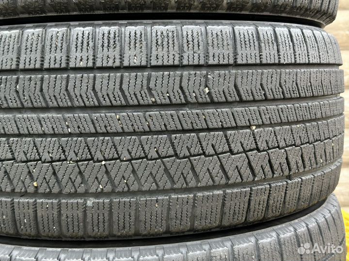 Bridgestone Blizzak VRX2 245/45 R17 99Q