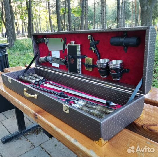 Подарочный набор для шашлыка № 5 шампура фляга