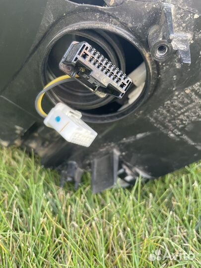 Фара lexus nx правая