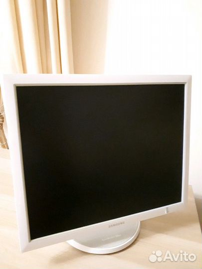 Монитор samsung SM 960bf