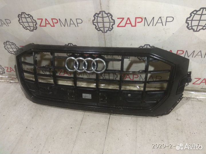 Решетка радиатора передняя Audi Q8 4M8 2018-Нв