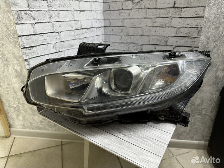Фара передняя левая Honda civic