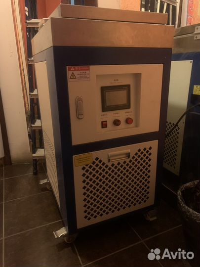 Низкотемпературный морозильный шкаф