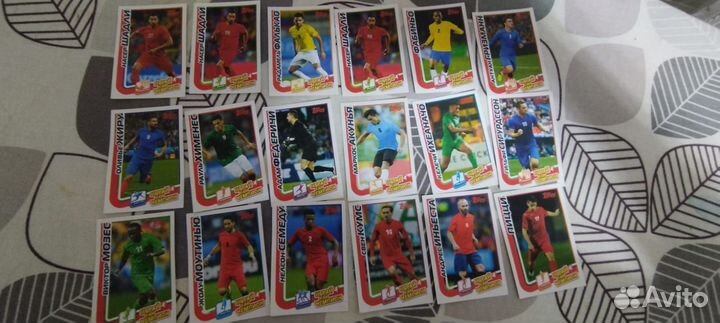 Футбольные карточки наклейки
