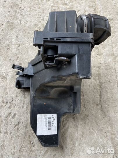 Корпус воздушного вильтра mini cooper r50