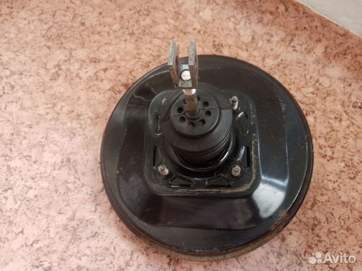 Вакуумный усилитель тормозов renault logan 1