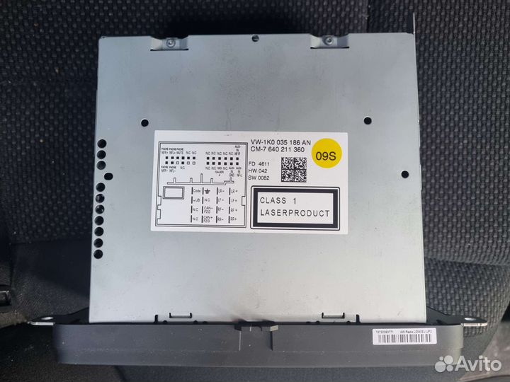 Магнитола на passat Б6