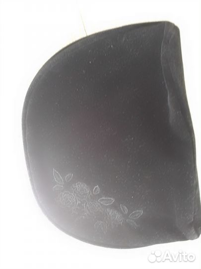 Косметички Clinique, Shiseido, L'oreal и сумочка