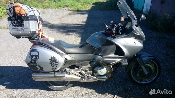 Продам honda NT 700