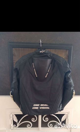 Мото куртка