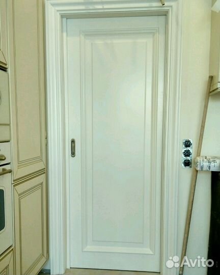 Установка межкомнатных дверей