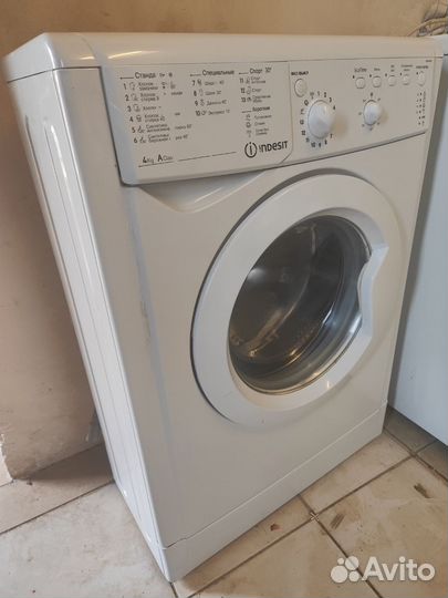 Indesit (Узкая 33 см)