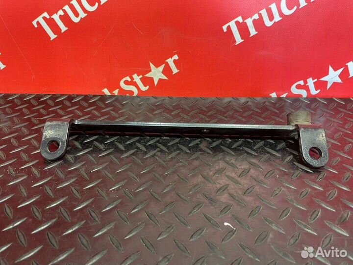 Кронштейн трапа за кабиной