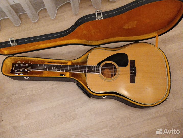 Кейс/кофр для гитары, Япония