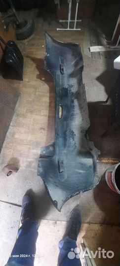 Задний бампер