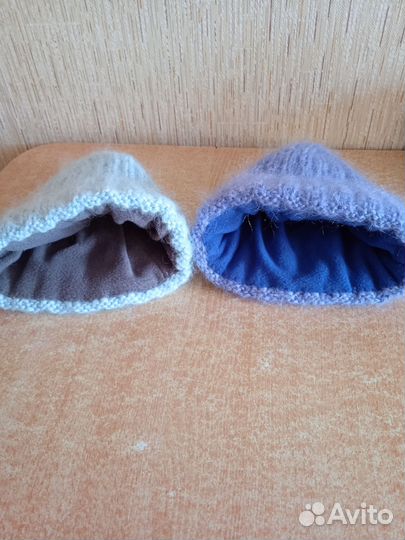 Вязанная женская шапочка