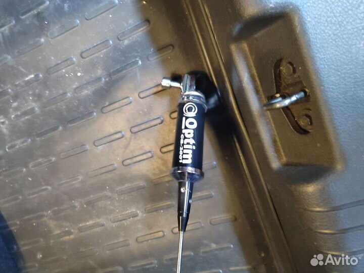 Антенна врезная с креплением 27 мгц