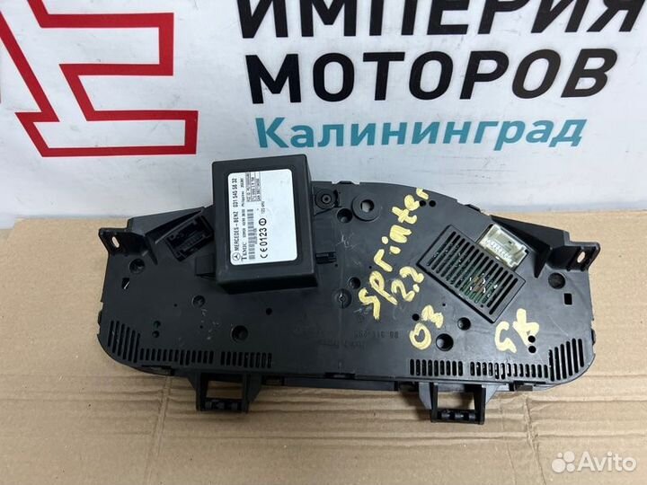 Щиток приборов Mercedes Sprinter 2002
