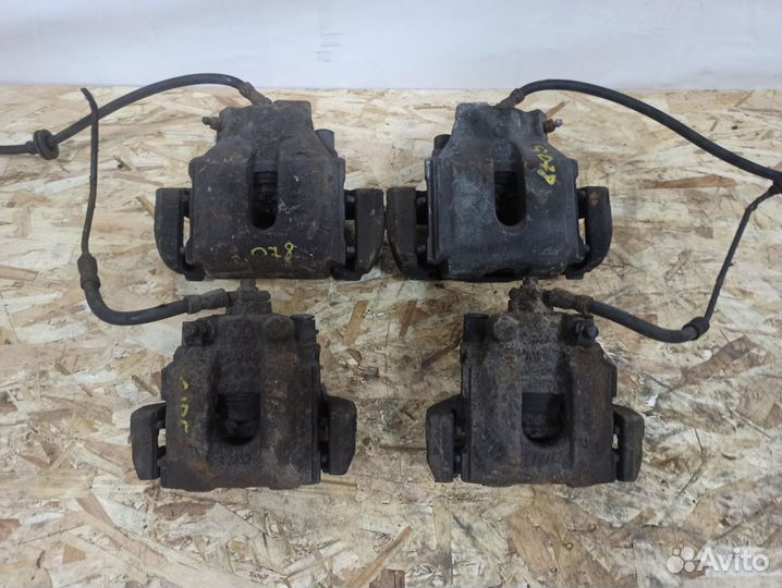 Тормозные суппорта BMW X5 E53