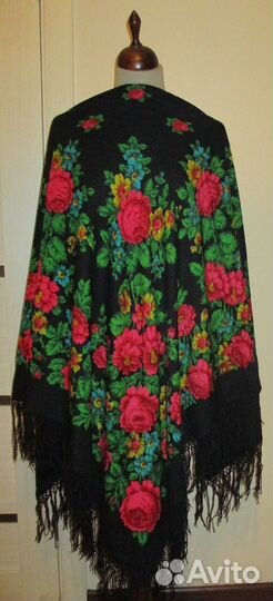 Платки шелковые, жаккард, винтаж, СССР