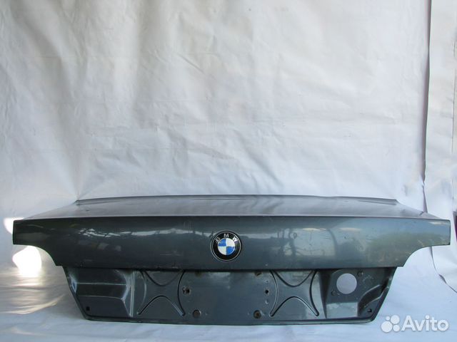 BMW 7-Series E38 Крышка багажника