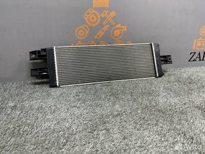 Радиатор охлаждения Infiniti Q70 Y51