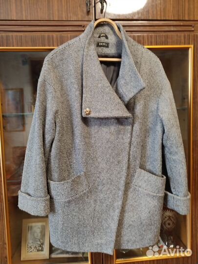 Пальто женское 48 50 бу