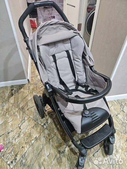 Прогулочная коляска peg perego book