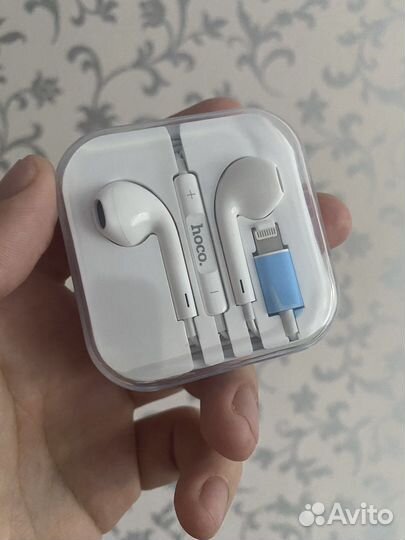 Наушники для iPhone