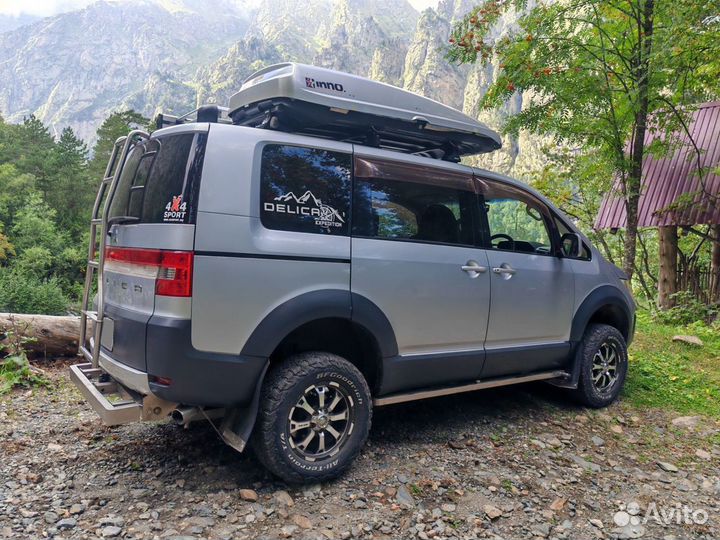 Mitsubishi Delica D5 2.4 CVT, 2008, 210 000 км