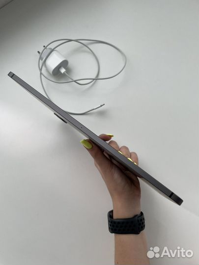 iPad Pro 11 M1 256gb Wi-Fi+ Cellular