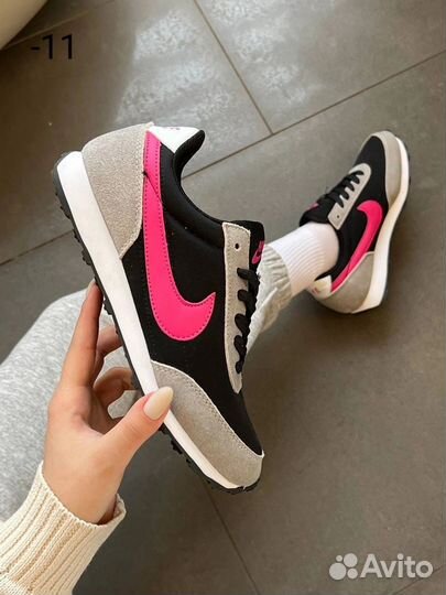 Кросовки женские