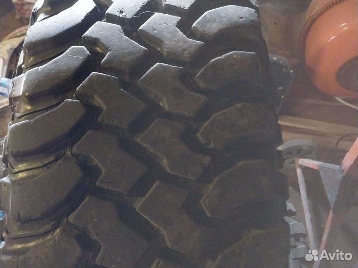 Bfgoodrich Mud-Terrain T/A 285/75 R16