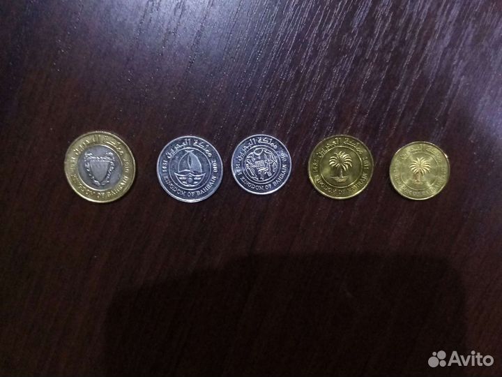 Монеты Бразилии, Гангконга, Бахрейна, Ганы, Румыни