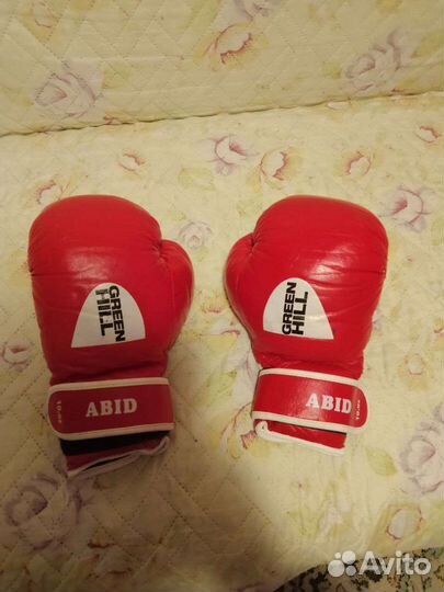 Боксерские перчатки green hill
