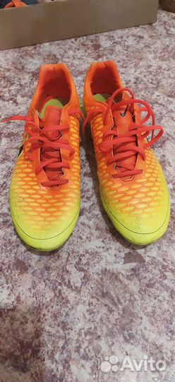 Бутсы Nike magista