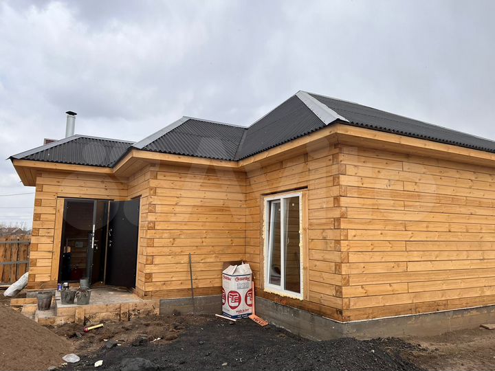 Дом 94 м² на участке 6,5 сот.