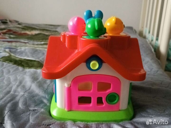 Игрушка Домик-сортер