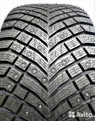 Michelin X-Ice North 4 215/50 R17 95T
