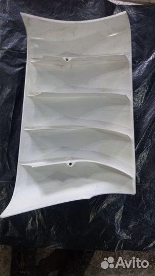 Дефлектор кабины правый Daf Cf