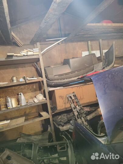 Запчасти на volkswagen passat b4