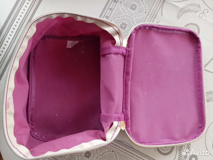 Косметичка (органайзер) б/у