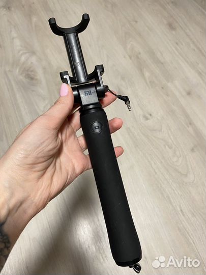Монопод проводной Mi selfie stick